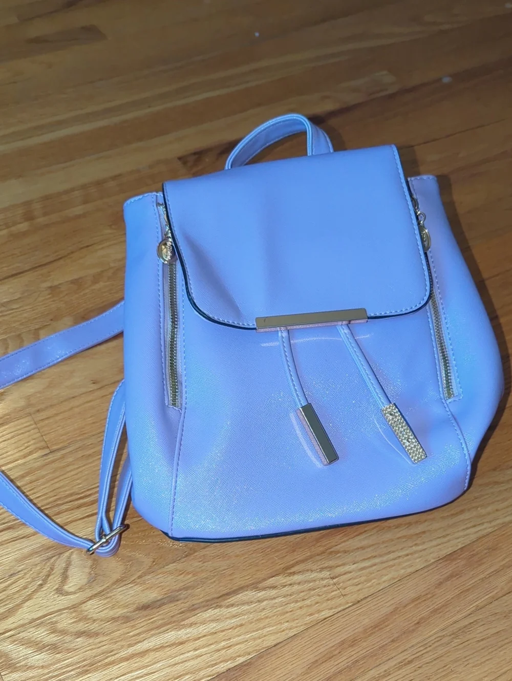 Stylish Lavender Women’s Backpack Purse
